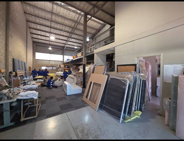 265M² WAREHOUSE TO LET IN STORMILL